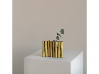 チューブベース