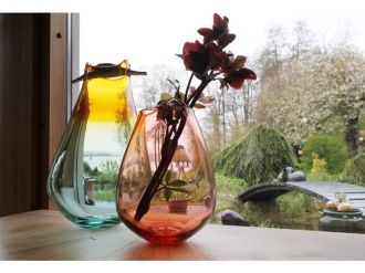 ヘイキ アンバー and エメラルド