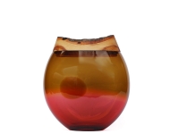 ブラッシュベッセル レッド