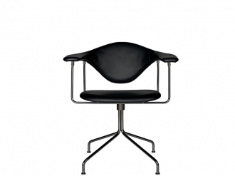 マスキュロ ミーティングチェア1