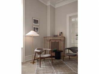 マスキュロ ラウンジチェア ウッドベース