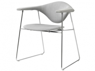 マスキュロ ダイニングチェア スレッジベース