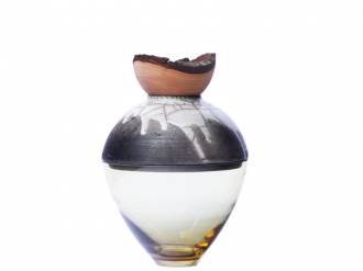 バタフライベッセル オリーブ and ホワイト1