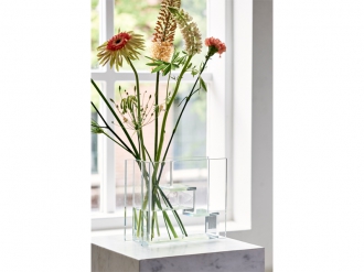 ガラスステアベース